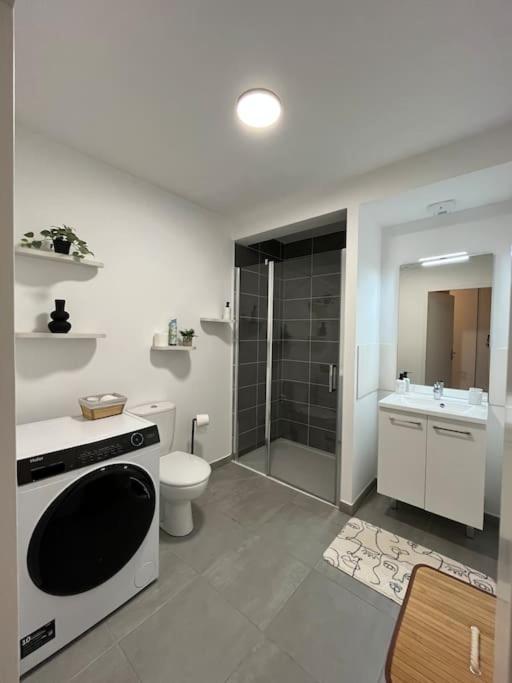 Apartament T3 Moderne - Proche Tram - Parking Prive Angers Zewnętrze zdjęcie